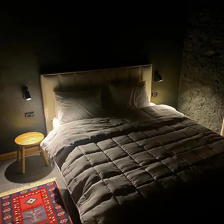 Πανσιόν Art House Κρούγια