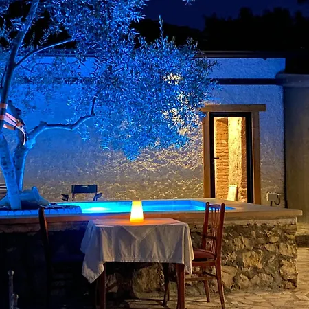 Art House * Κρούγια