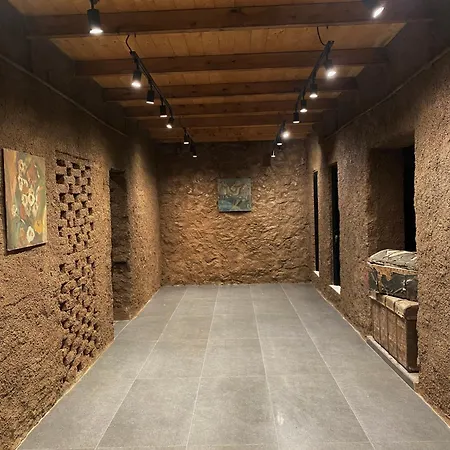 Art House Гостевой дом Круя